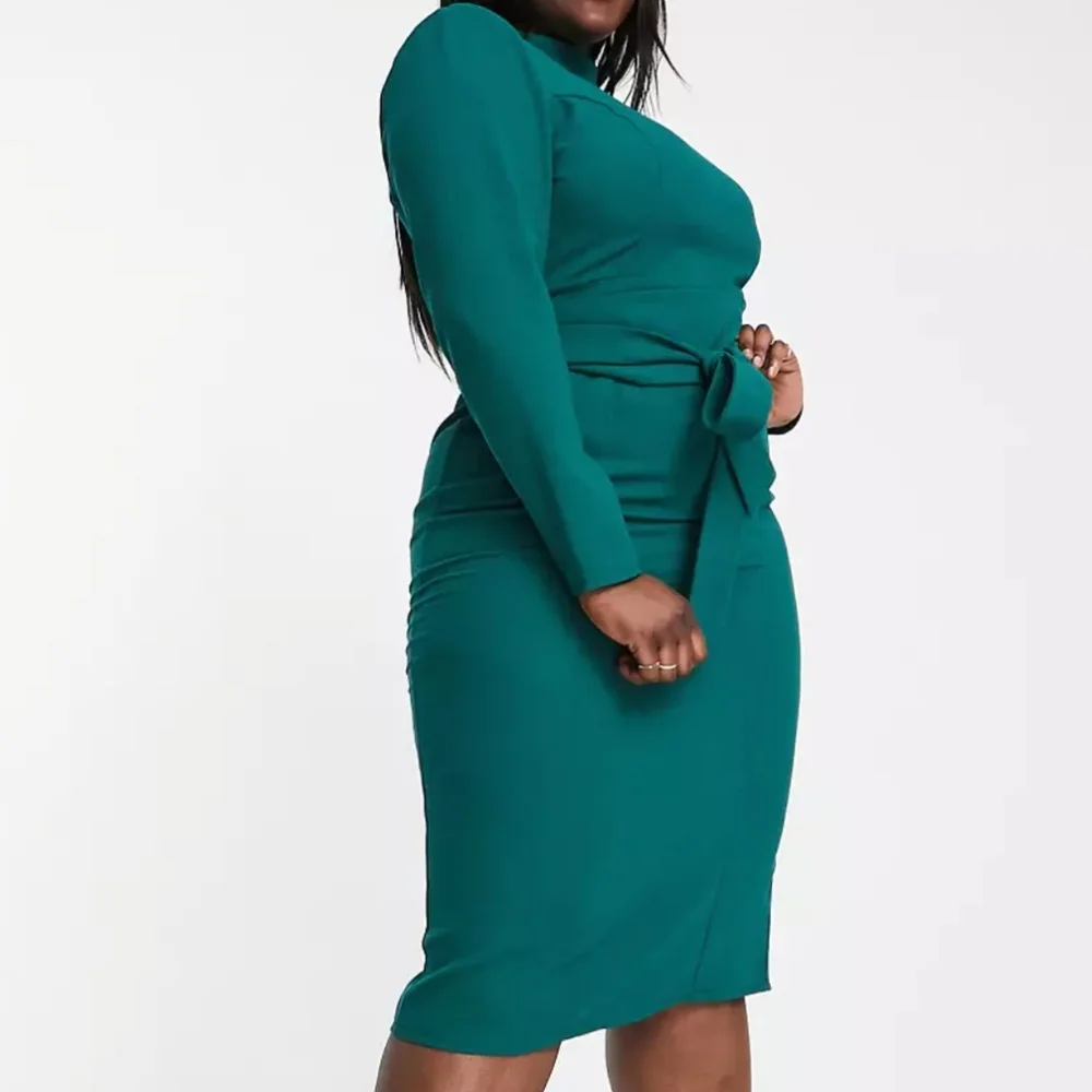 ASOS DESIGN long sleeve midi dress with obi belt in green Plus Size - Picture 3 of 5